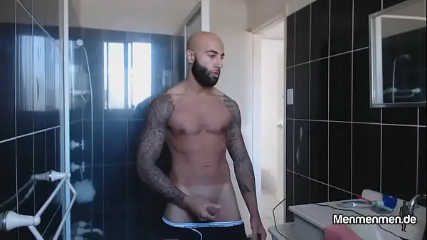 Hot Naked Men Jerking Off