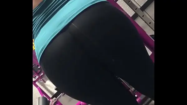 Candid Gym