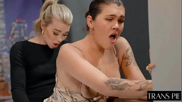 Sexy Teen Shemale