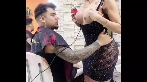 Estetica De Encuentros Con La Chica Que Me Corta El Cabello Porno