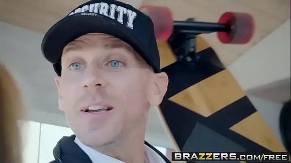 Brazzers - B. Got Boobs - No Skatewhoreding! Scene Starring North And Johnny Sins