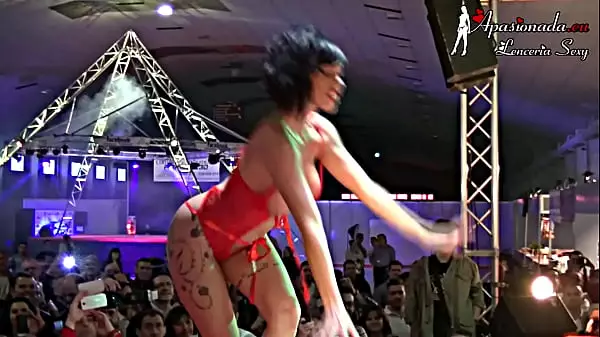 Great Passionate Fashion Show In The Erotic Salon Of Murcia 2015