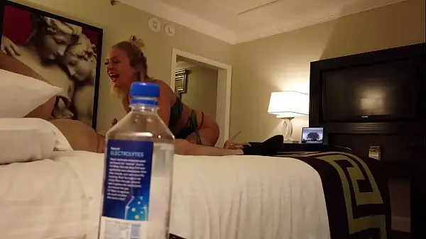 Stupid Water Bottle! Madelyn Monroe Fucks Stranger In Vegas