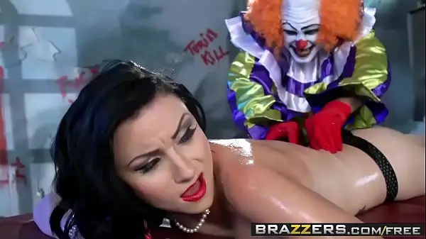 Brazzers - Dirty Masseur - Veruca James And Bill Bailey -  I Had The Strangest Dream Last Night