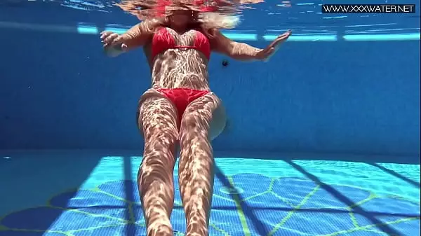 Poolside Erotics With Mary Kalisy