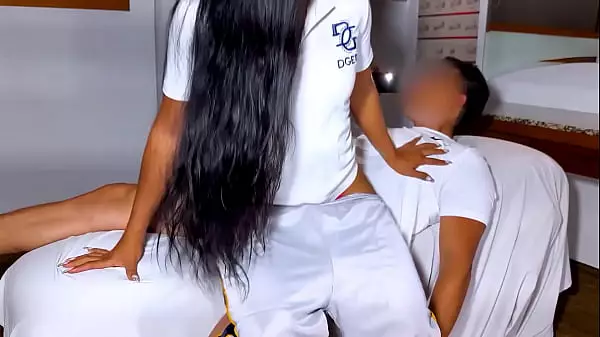 Latinas Con Grandes Nalgas