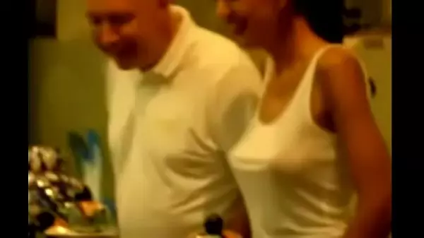 Braless Pokies