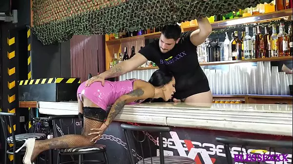 Shemale Fucks Straight Guy