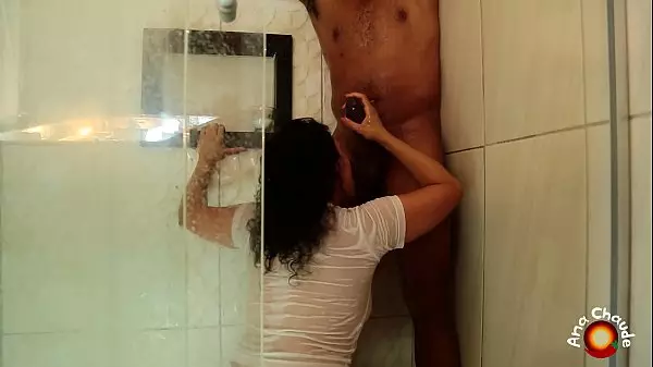 Sexing In The Shower