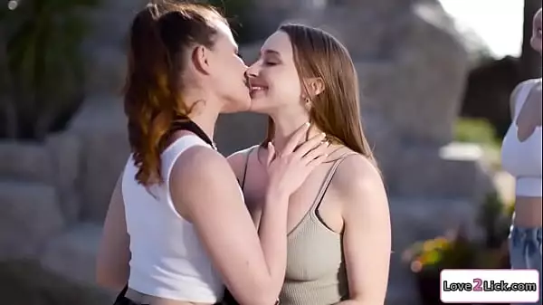 Free Lesbian Orgy Sex