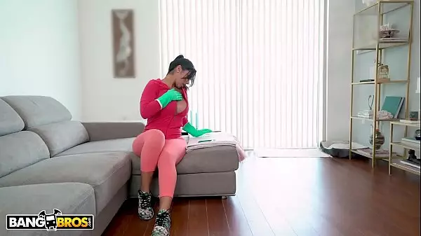 Hotel Maid Dick Flash