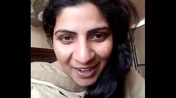 Pakistani Aunty Boobs