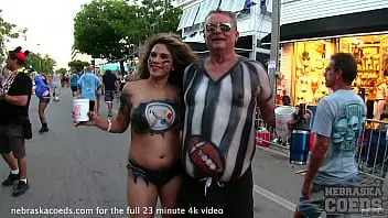 Flashing Pussy For Beads