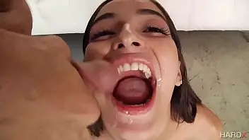 Load My Mouth Alicia