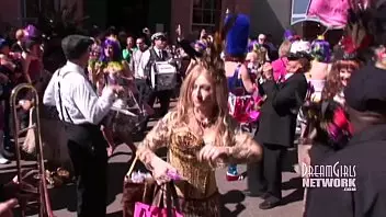 Mardi Gras New Orleans Tits