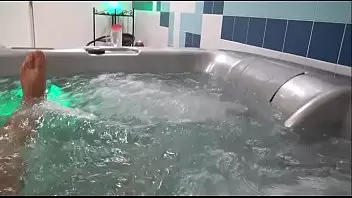 Jacuzzi Porn