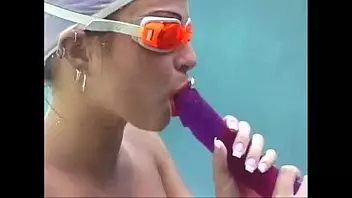 Underwater Lesbian Porn