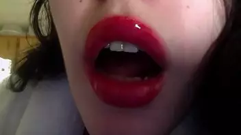 Lipstick Deepthroat
